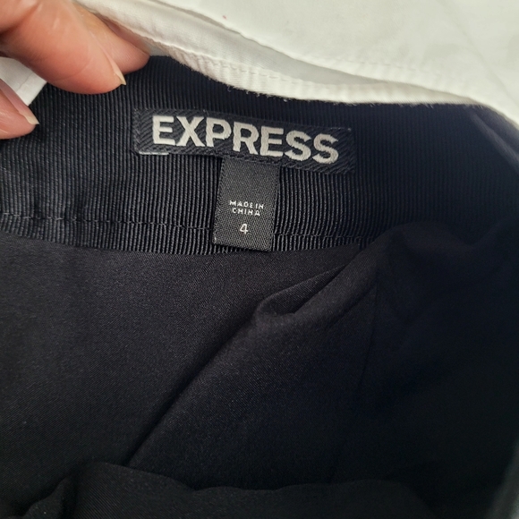 ✨ **Chic Off-Shoulder Top & Skirt Set** ✨ - Picture 4 of 6